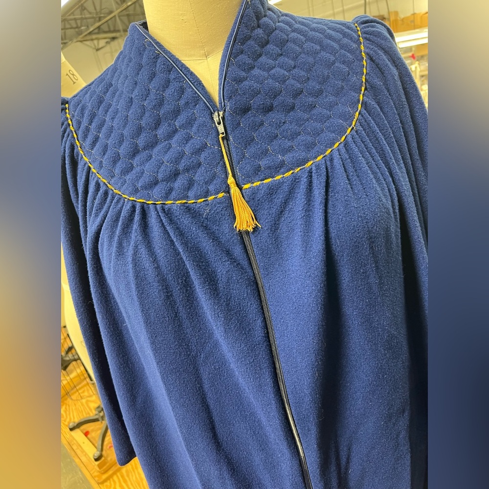 Vintage House Robe 1X